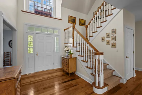 $1,195,000 | 1845 West North Pond Lane, Lake Forest, IL 60045