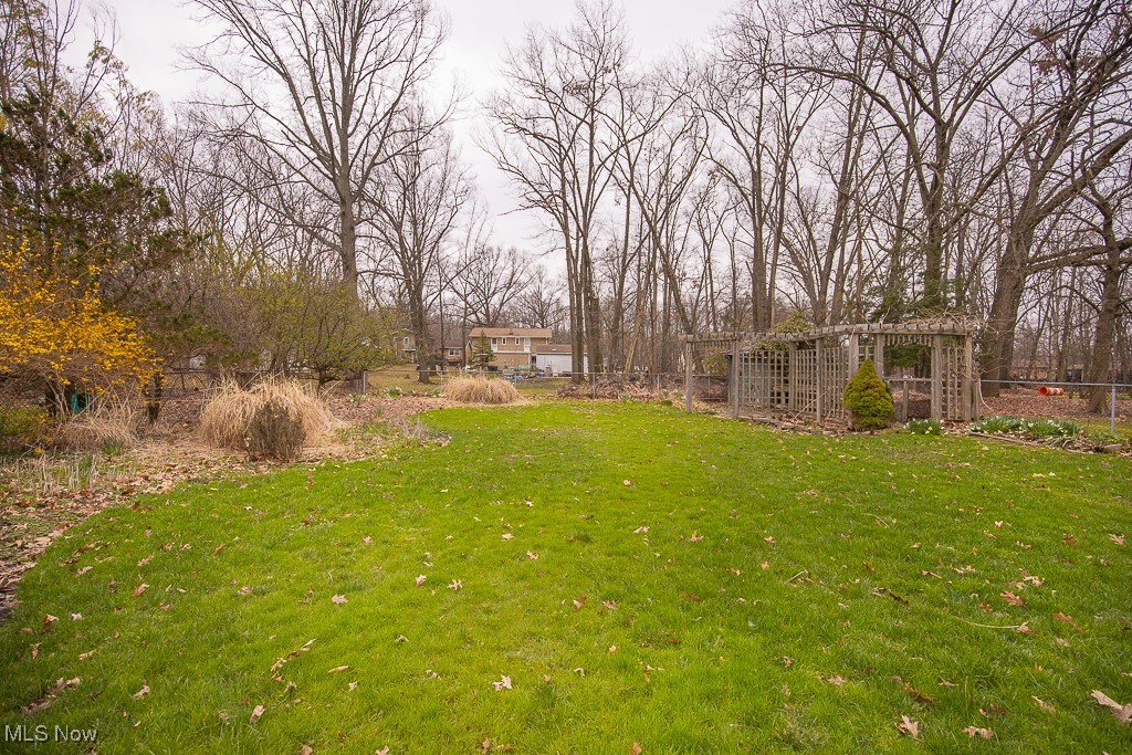 5111 West Ridgewood Drive Parma, OH 44134 - Photo 27 of 29