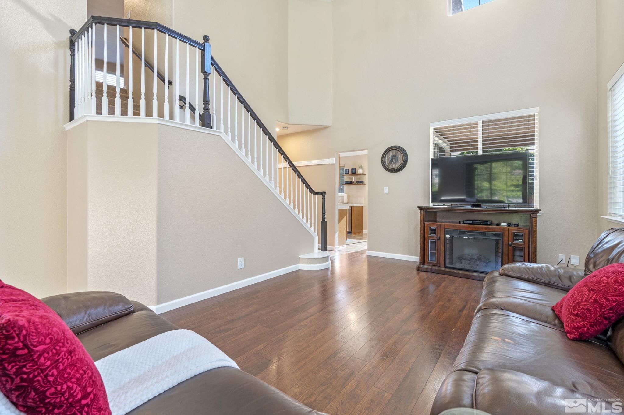 2575 Glen Eagles Drive Reno, NV 89523 - Photo 3 of 38 Photo 3