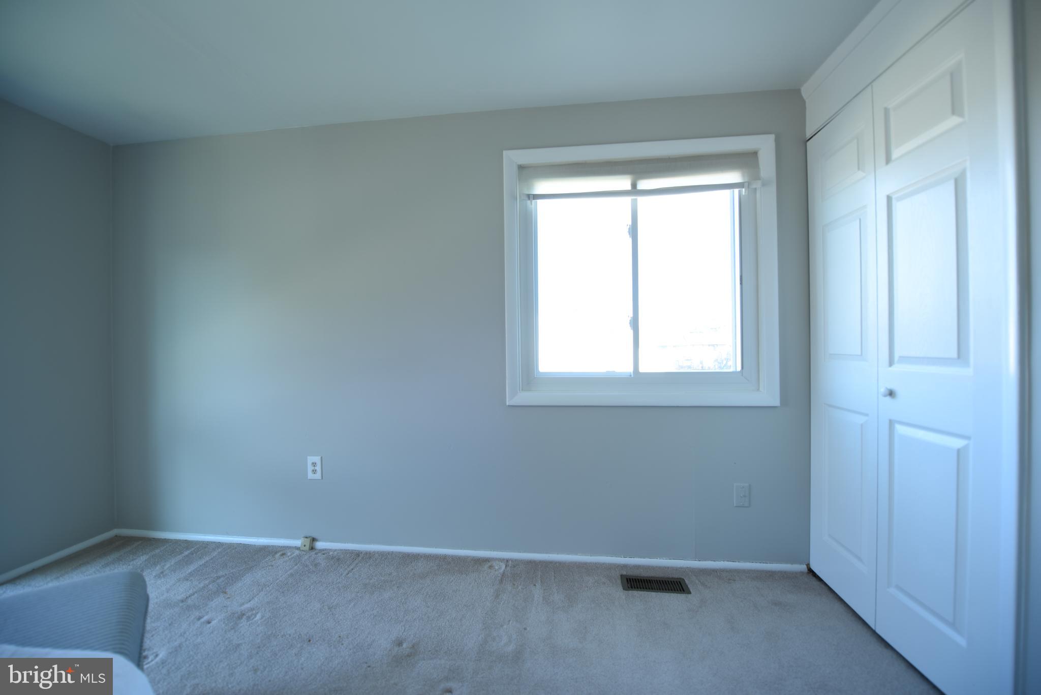 140 North Cottage Road Sterling, VA 20164 - Photo 32 of 56 Gallery Image 32