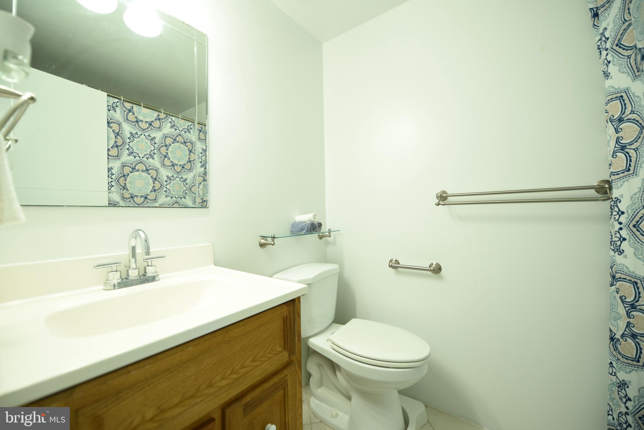 140 North Cottage Road Sterling, VA 20164 - Photo 35 of 56 Gallery Image 35