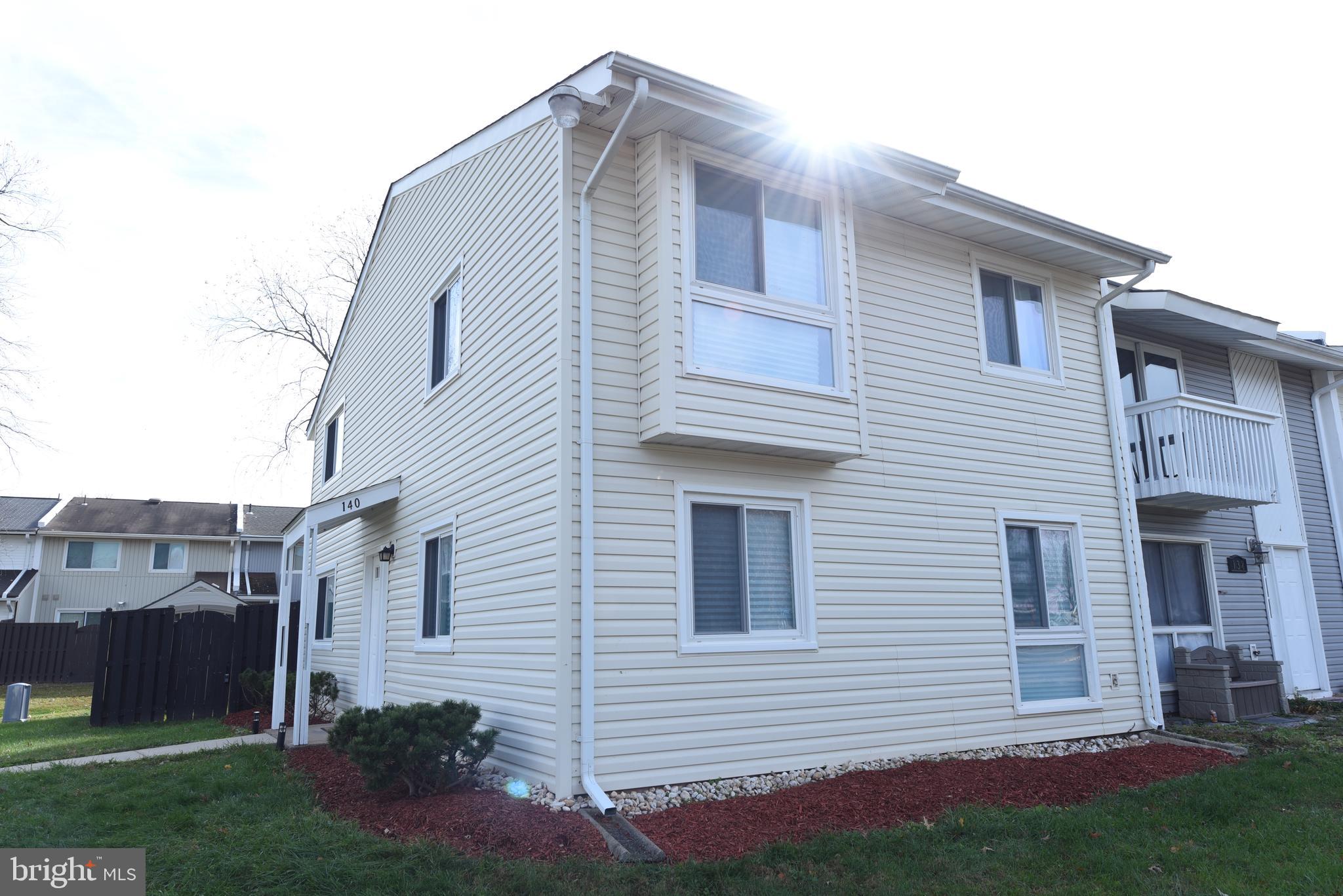 140 North Cottage Road Sterling, VA 20164 - Photo 5 of 56 Gallery Image 5