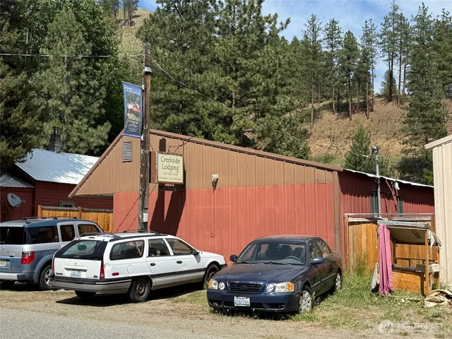 $259,000 | 408 North Main Street, Conconully, WA 98819