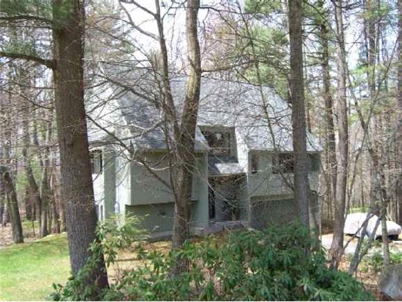 4 Cowin Road Merrimack, NH 03054 - Photo 1 of 5