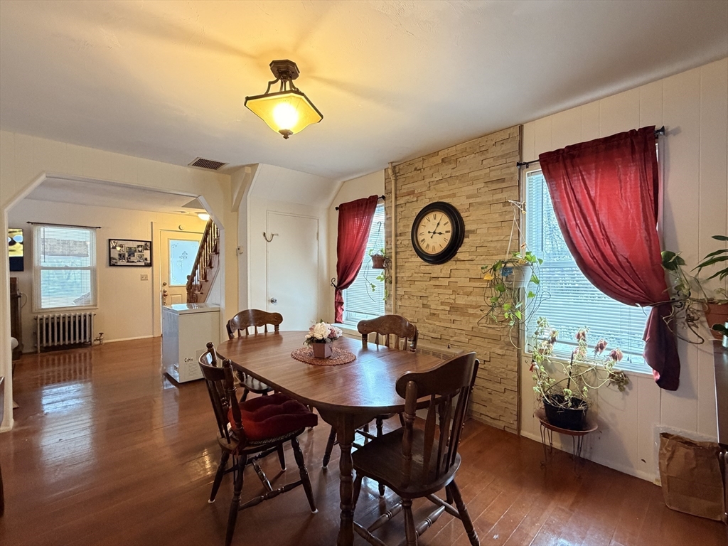 28 Eastford Road Southbridge, MA 01550 - Photo 9 of 29