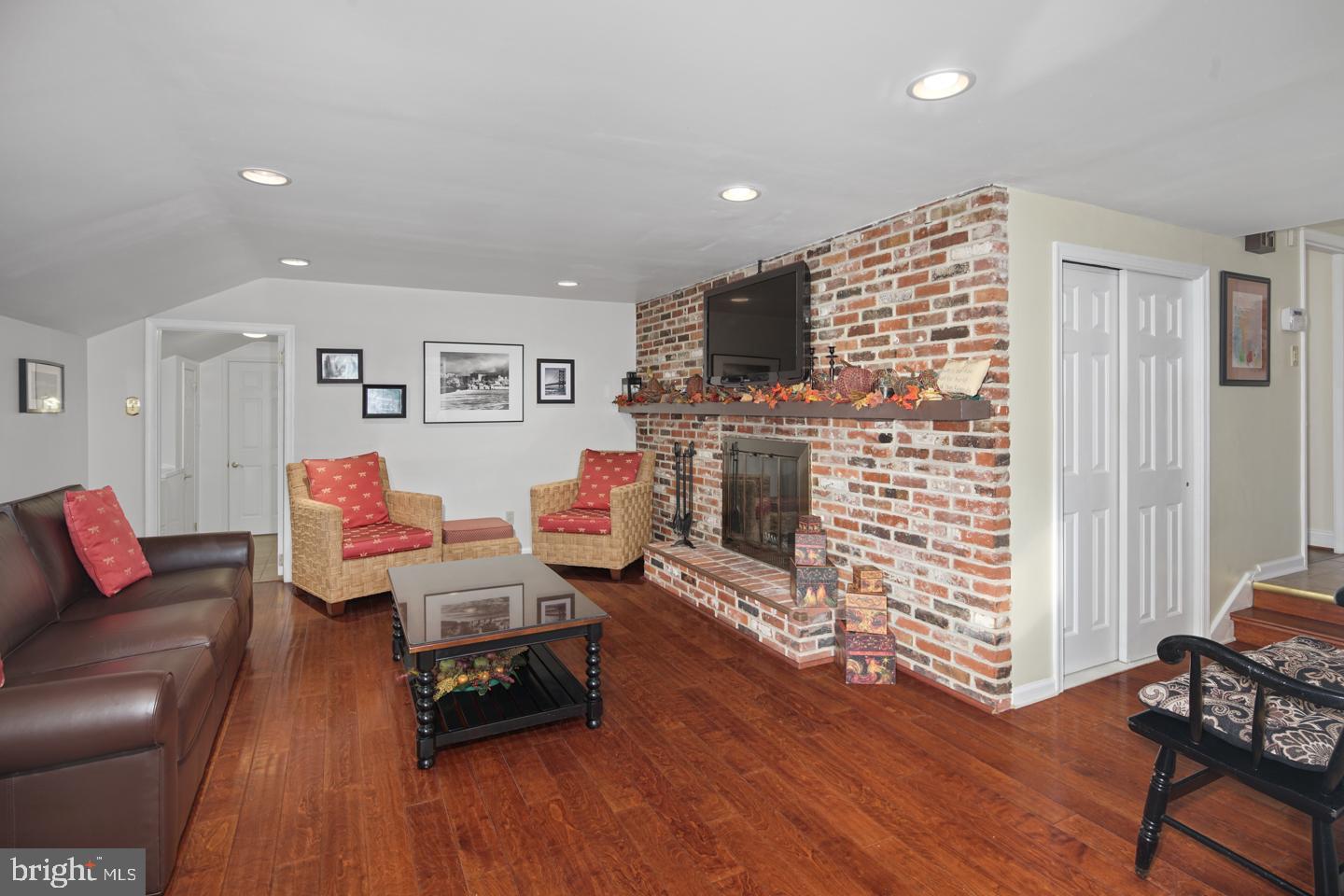 106 Warfield Road Cherry Hill, NJ 08034 - Photo 14 of 28