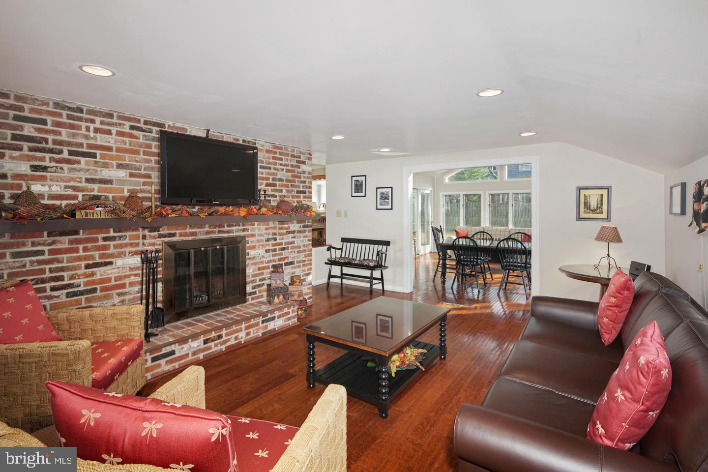 106 Warfield Road Cherry Hill, NJ 08034 - Photo 16 of 28