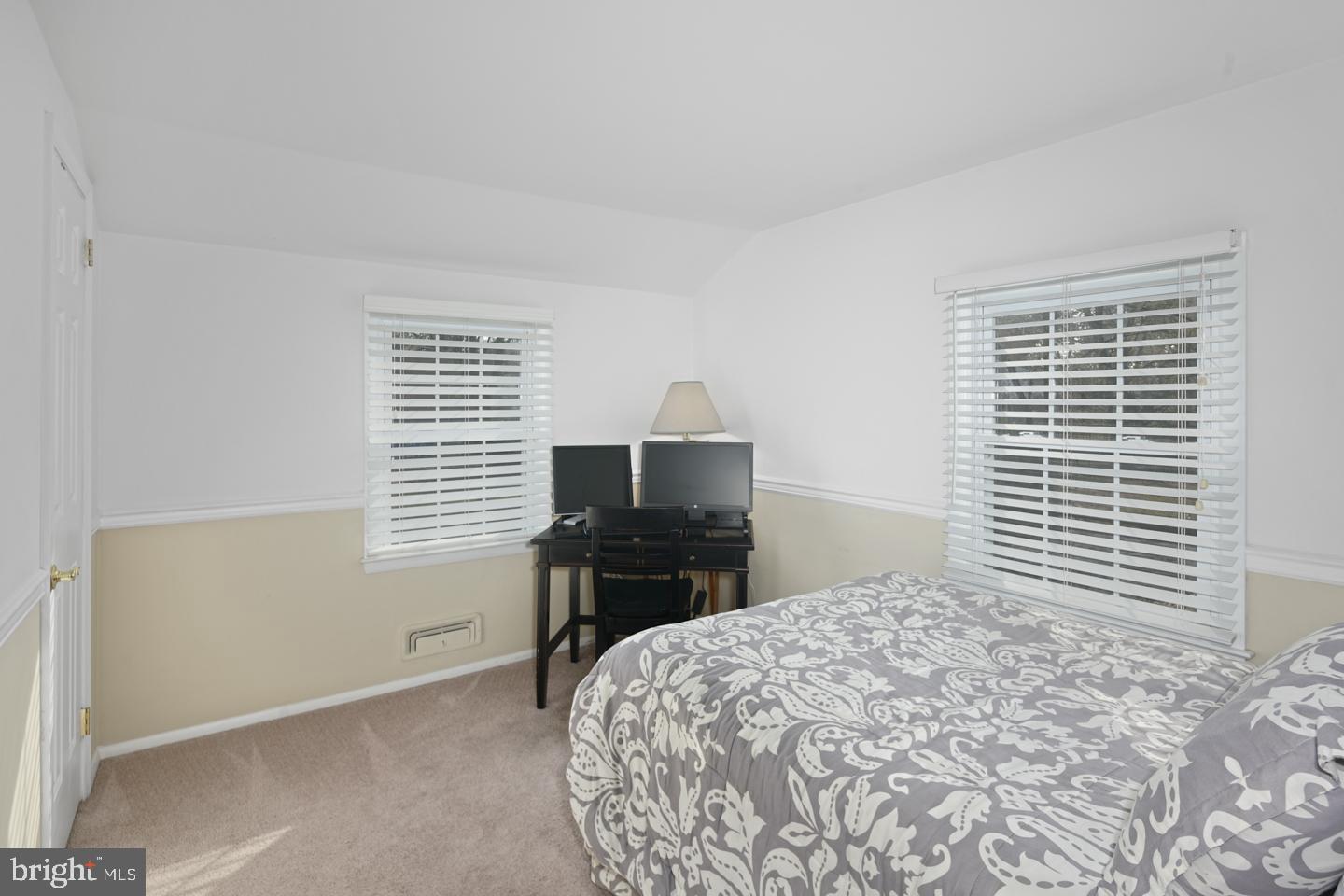 106 Warfield Road Cherry Hill, NJ 08034 - Photo 22 of 28