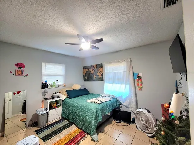 a close view of sink