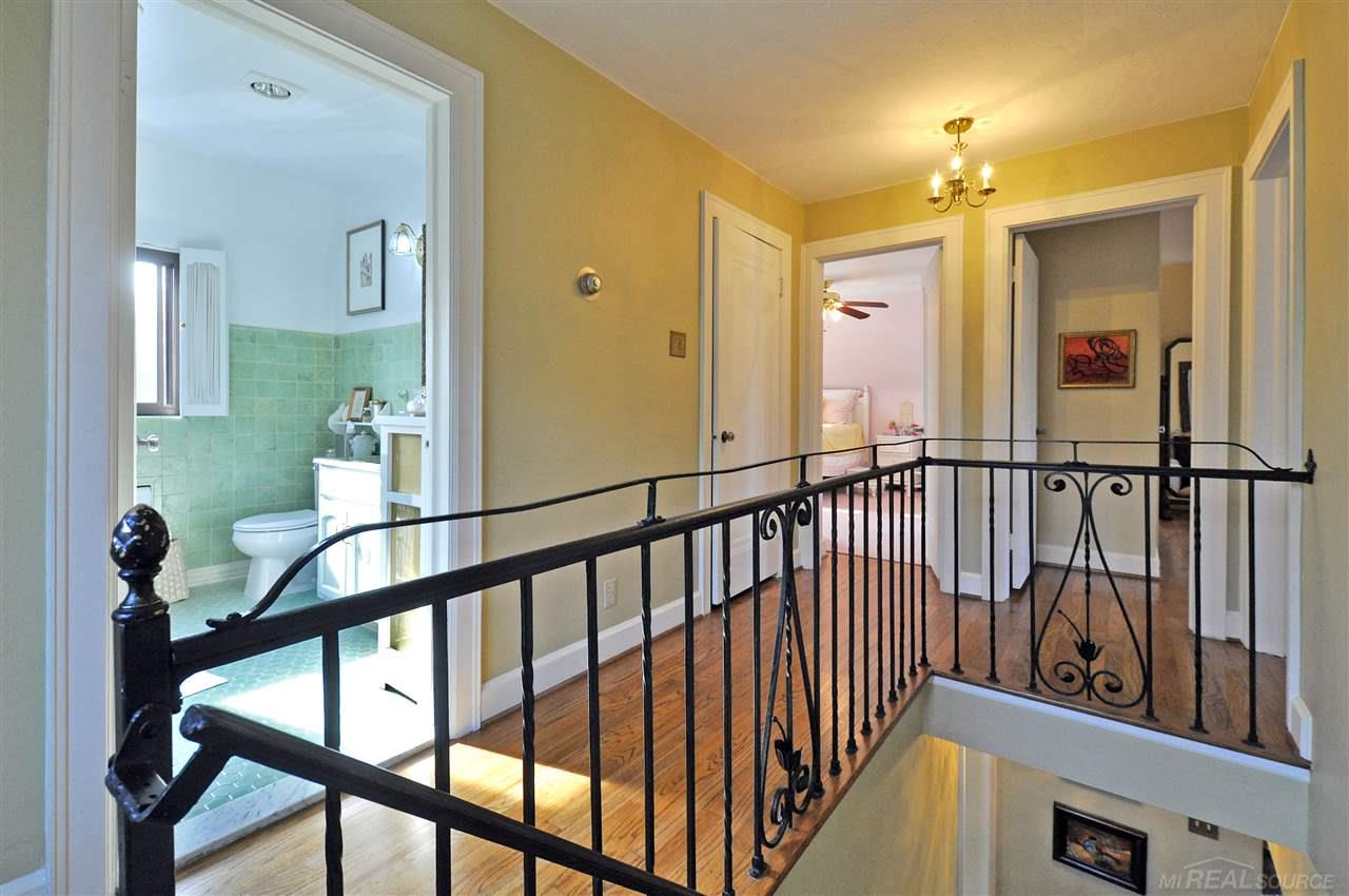 1215 Harvard Road Grosse Pointe Park, MI 48230 - Photo 18 of 34