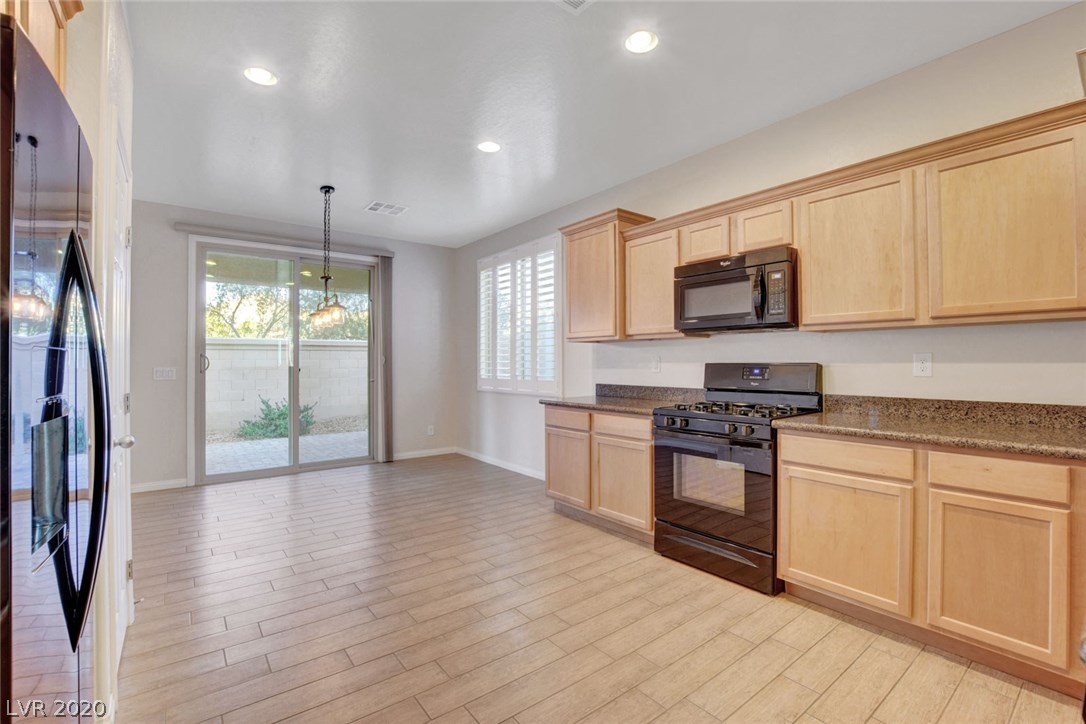 490 White Heart Road Las Vegas, NV 89148 - Photo 11 of 50