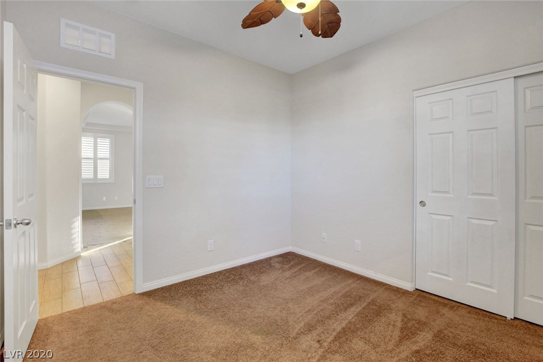 490 White Heart Road Las Vegas, NV 89148 - Photo 38 of 50