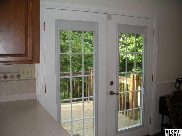 2174 Westover Road Hickory, NC 28602 - Photo 4 of 24 Gallery Image 4