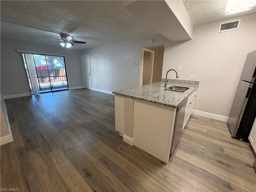 5307 Summerlin Road, Unit 706 Fort Myers, FL 33919 - Photo 4 of 23