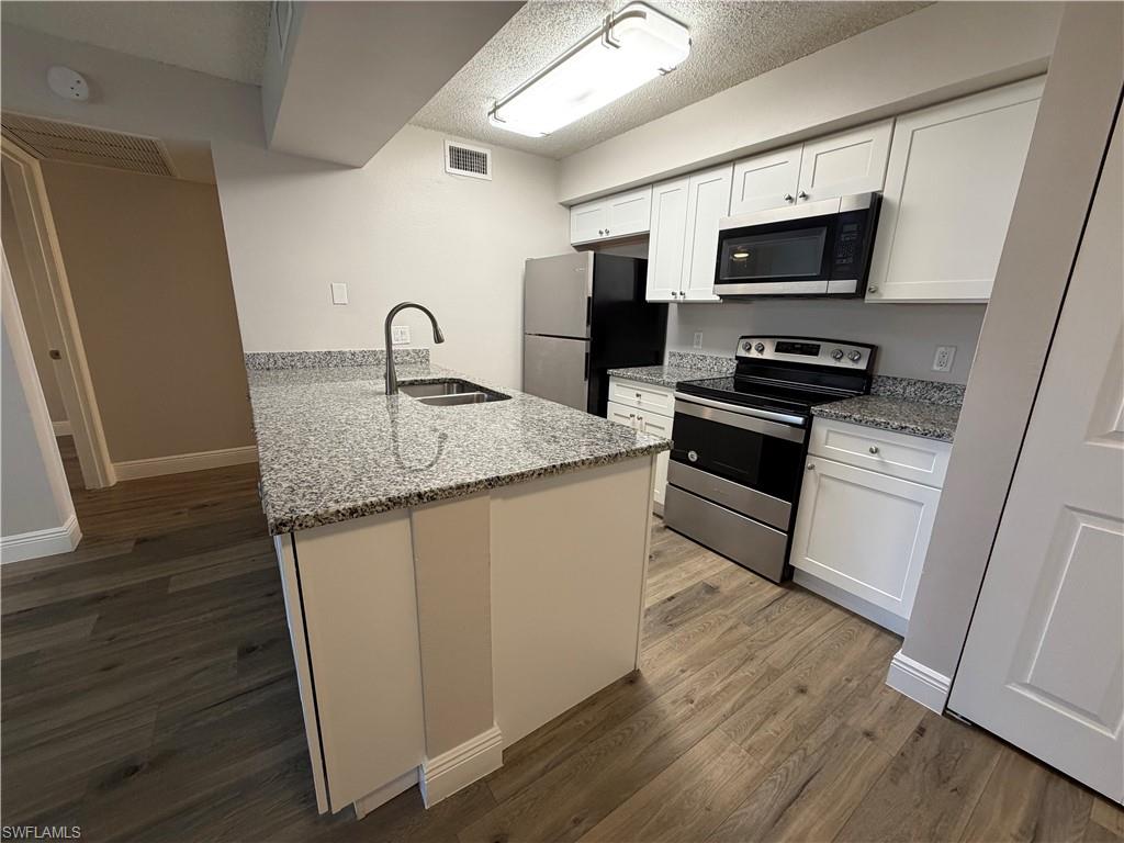 5307 Summerlin Road, Unit 706 Fort Myers, FL 33919 - Photo 5 of 23