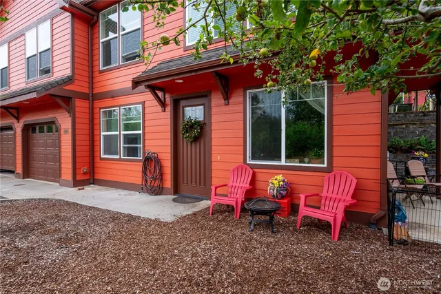 $289,000 | 2612 Apple Tree Lane, Unit B, Port Angeles, WA 98363