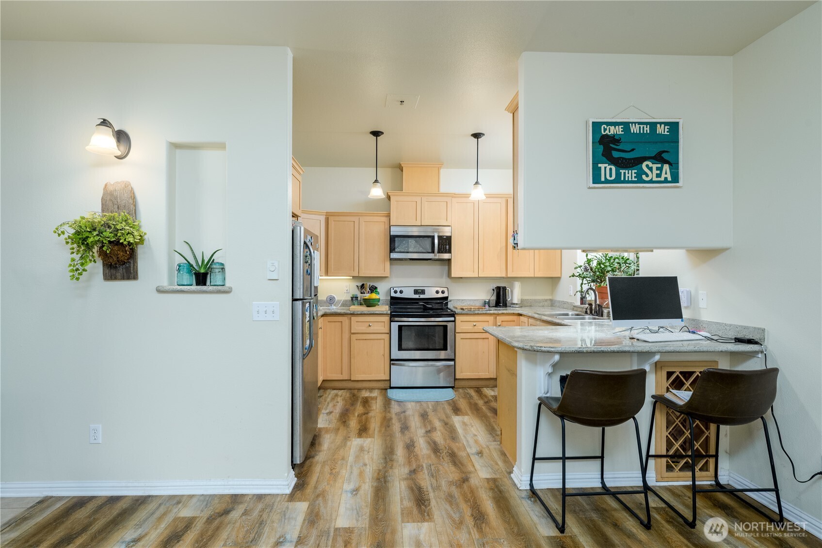 2612 Apple Tree Lane, Unit B Port Angeles, WA 98363 - Photo 14 of 40