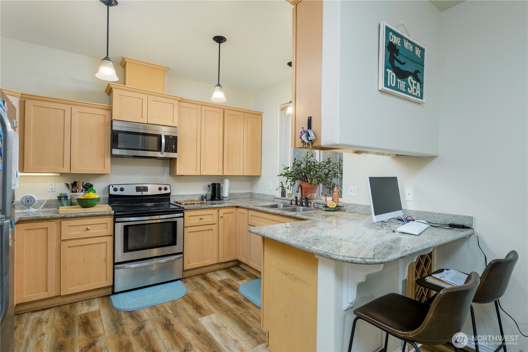 2612 Apple Tree Lane, Unit B Port Angeles, WA 98363 - Photo 17 of 40