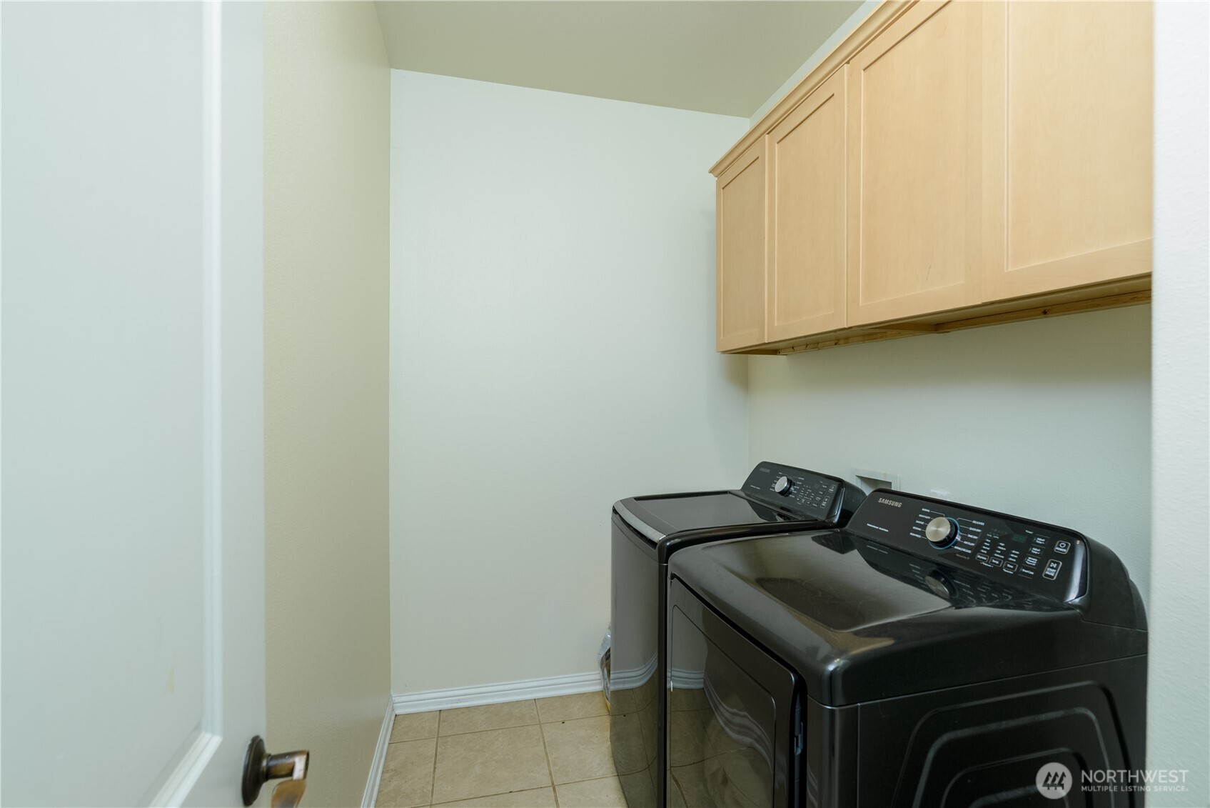 2612 Apple Tree Lane, Unit B Port Angeles, WA 98363 - Photo 25 of 40