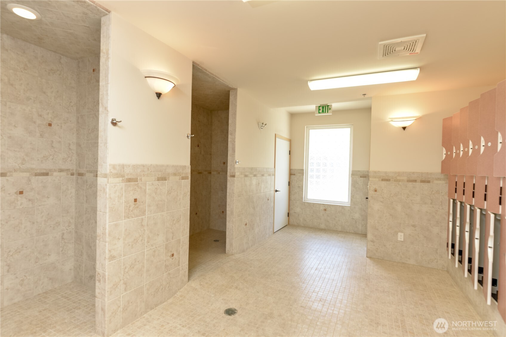 2612 Apple Tree Lane, Unit B Port Angeles, WA 98363 - Photo 33 of 40