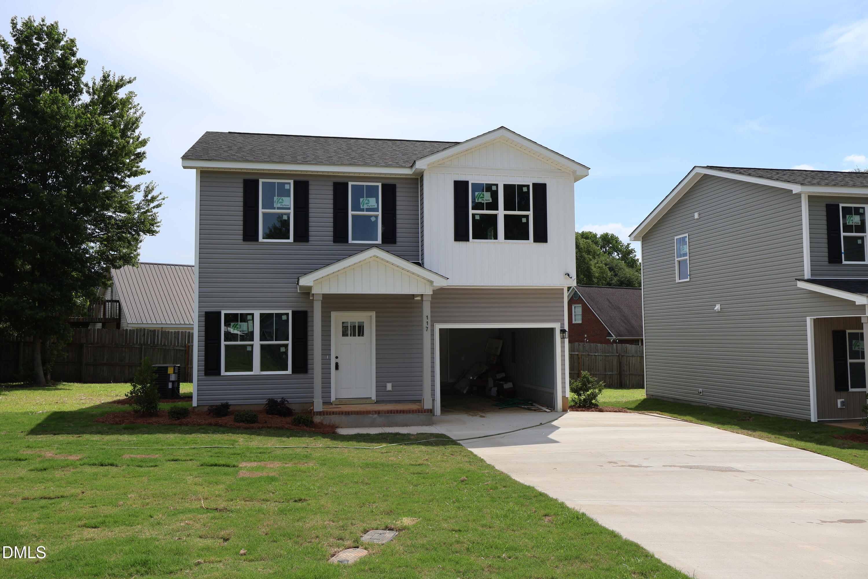 117 Wilson Street Erwin, NC 28339 - Photo 2 of 15 IMG_0130