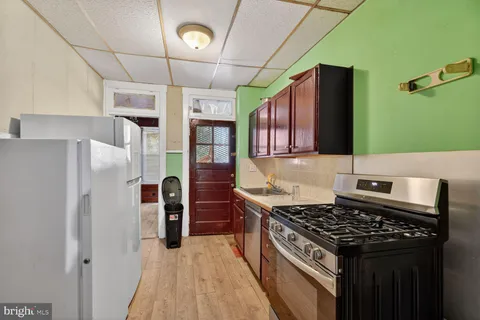 $599,000 | 418 Luray Place Northwest, Washington, DC 20010
