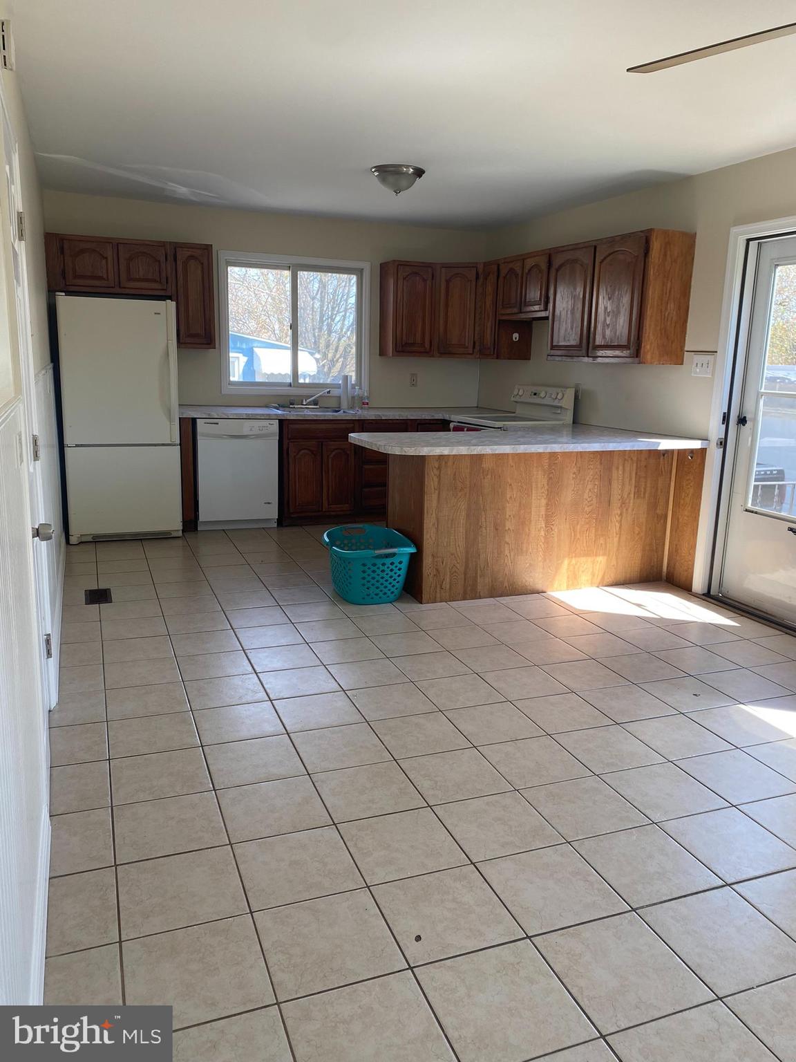 209 Walnut Street Boothwyn, PA 19061 - Photo 13 of 17