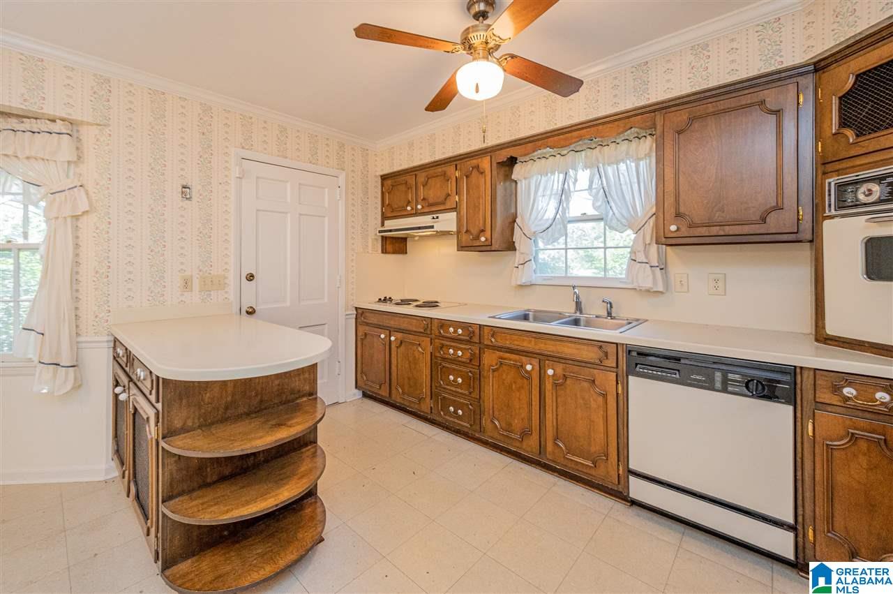 3609 Rockhill Road Birmingham, AL 35223 - Photo 12 of 50