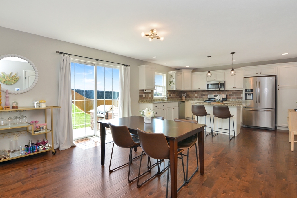 1711 Flagstone Drive Normal, IL 61761 - Photo 8 of 65