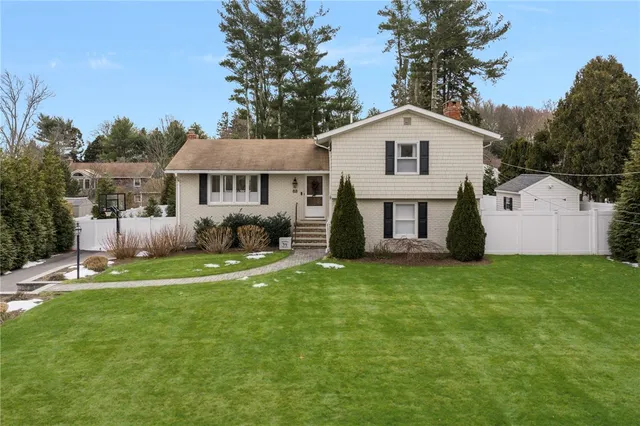 $849,000 | 88 Hess Avenue, Warwick, RI 02889