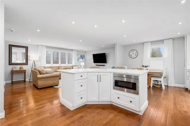 $849,000 | 88 Hess Avenue, Warwick, RI 02889