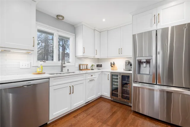 $849,000 | 88 Hess Avenue, Warwick, RI 02889