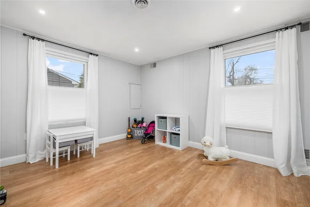 $849,000 | 88 Hess Avenue, Warwick, RI 02889