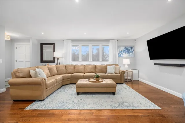 $849,000 | 88 Hess Avenue, Warwick, RI 02889