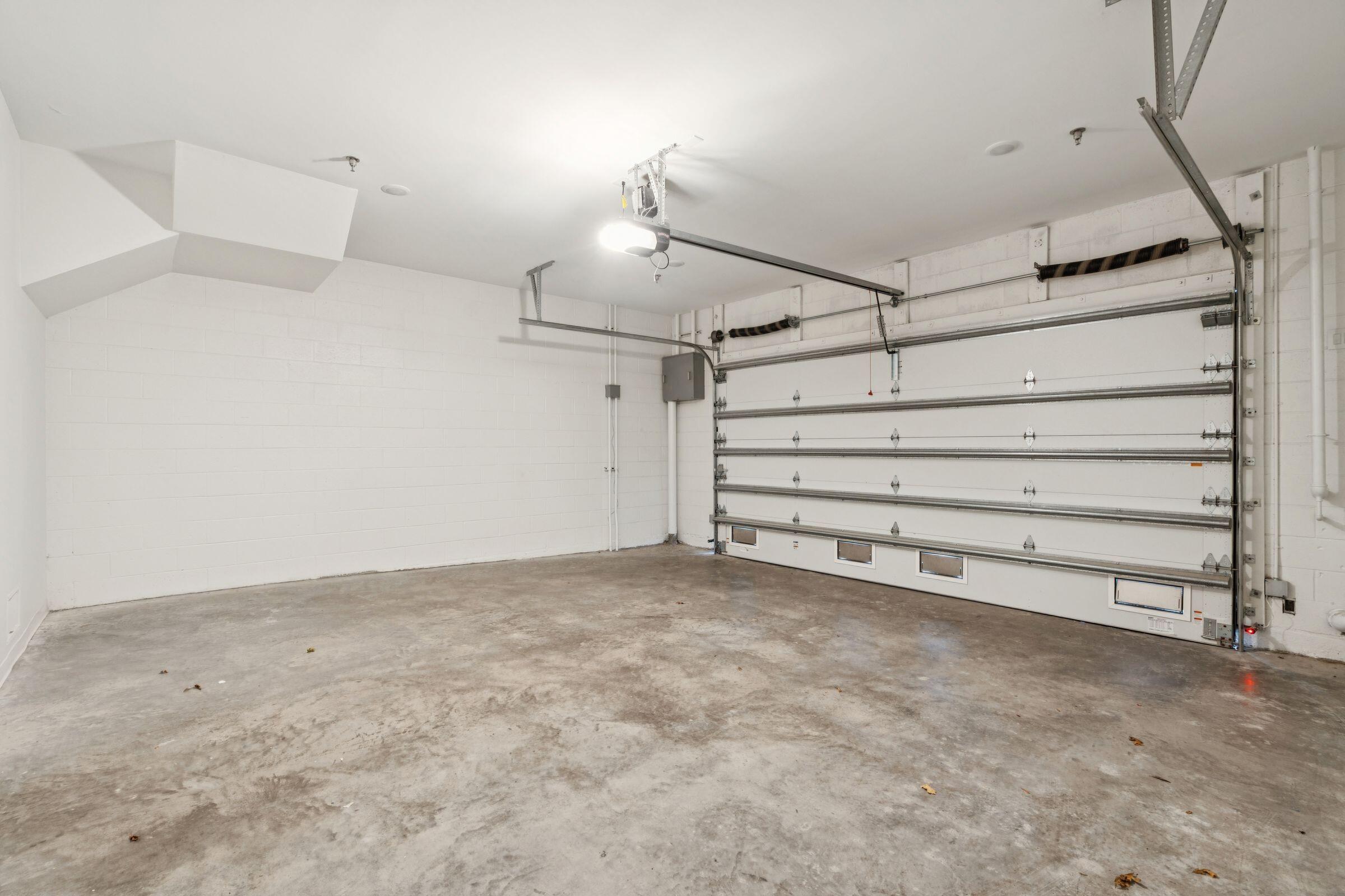 372 Broad Street Charleston, SC 29401 - Photo 8 of 26 Garage