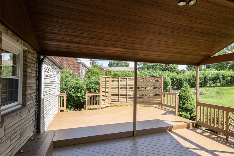 340 Orchard Spring Road Pittsburgh, PA 15220 - Photo 21 of 25 Up close view of uncovered portion of the 2 tiered deck.