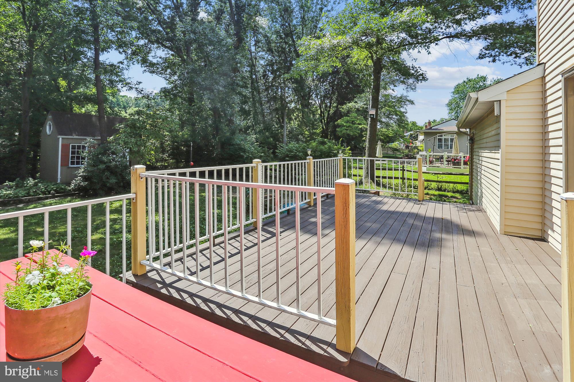 1125 Windmill Lane Silver Spring, MD 20905 - Photo 31 of 37 Freshly painted back deck!