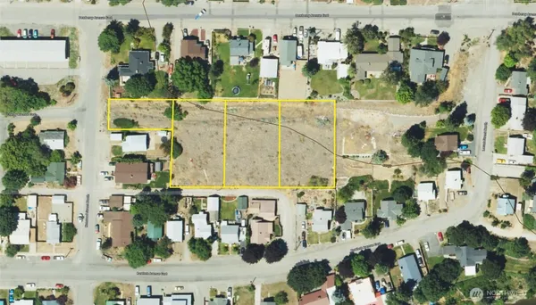 $145,000 | 222 Kenwood Street North, Omak, WA 98841