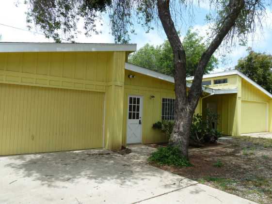 1859 Foxfire Road Fallbrook, CA 92028 - Photo 6 of 25 Gallery Image 6