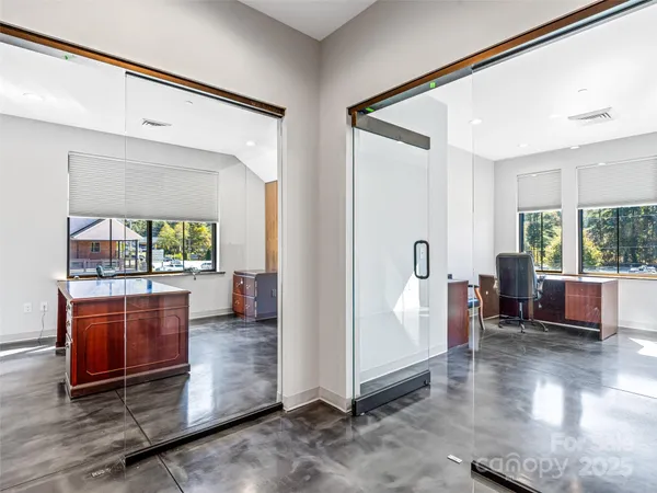 $425,000 | 208 Charlotte Highway, Unit 301, Asheville, NC 28803