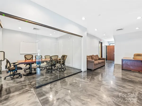 $425,000 | 208 Charlotte Highway, Unit 301, Asheville, NC 28803