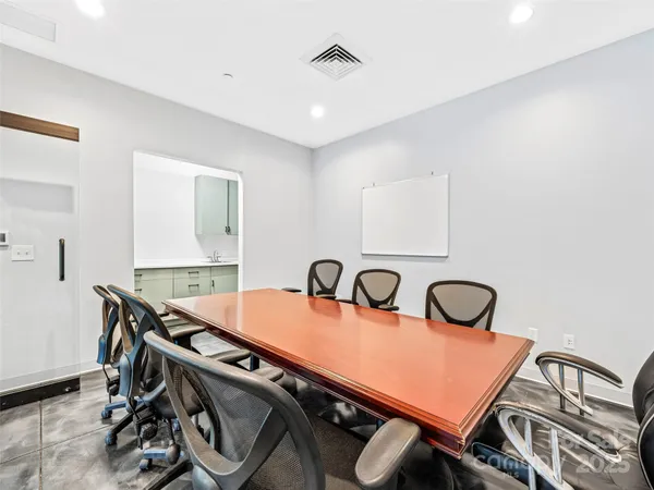 $425,000 | 208 Charlotte Highway, Unit 301, Asheville, NC 28803