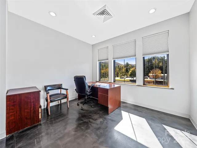 $425,000 | 208 Charlotte Highway, Unit 301, Asheville, NC 28803