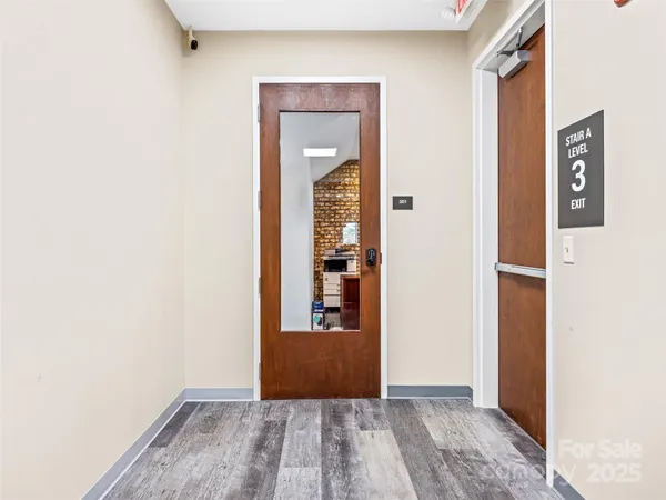 $425,000 | 208 Charlotte Highway, Unit 301, Asheville, NC 28803