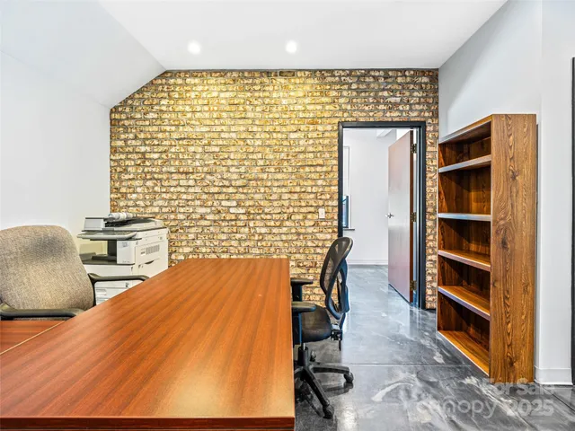 $425,000 | 208 Charlotte Highway, Unit 301, Asheville, NC 28803