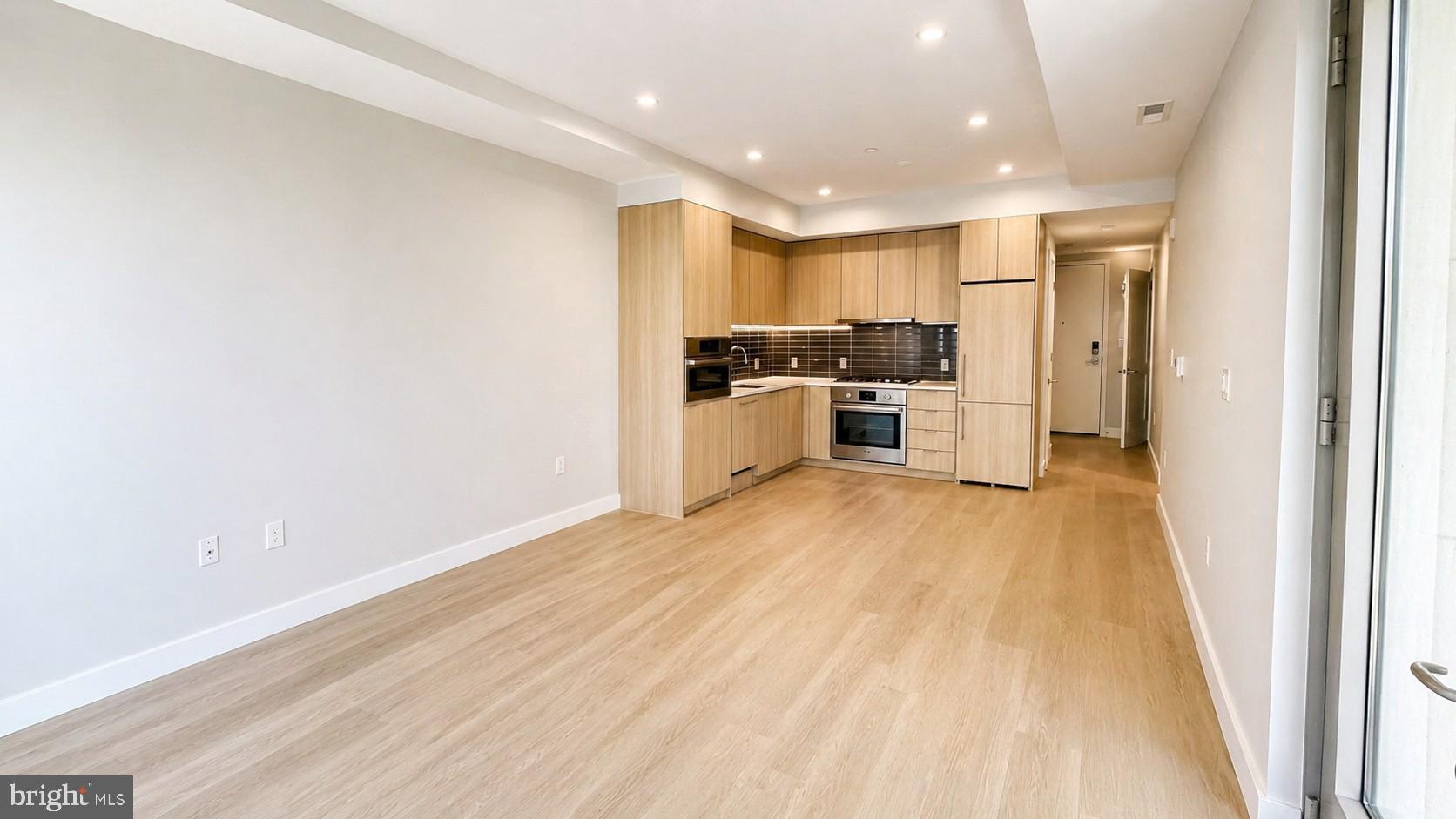 1224 M Street Northwest, Unit 304 Washington, DC 20005 - Photo 4 of 17
