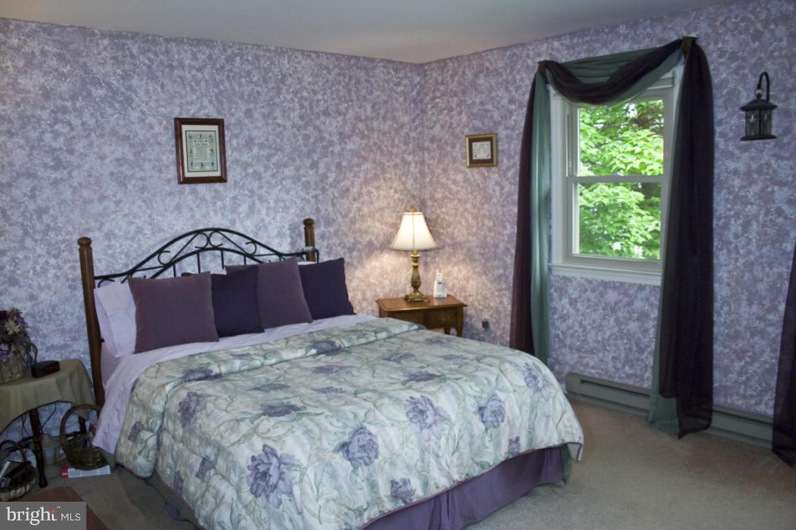 308 Farm Del Circle Lititz, PA 17543 - Photo 8 of 15