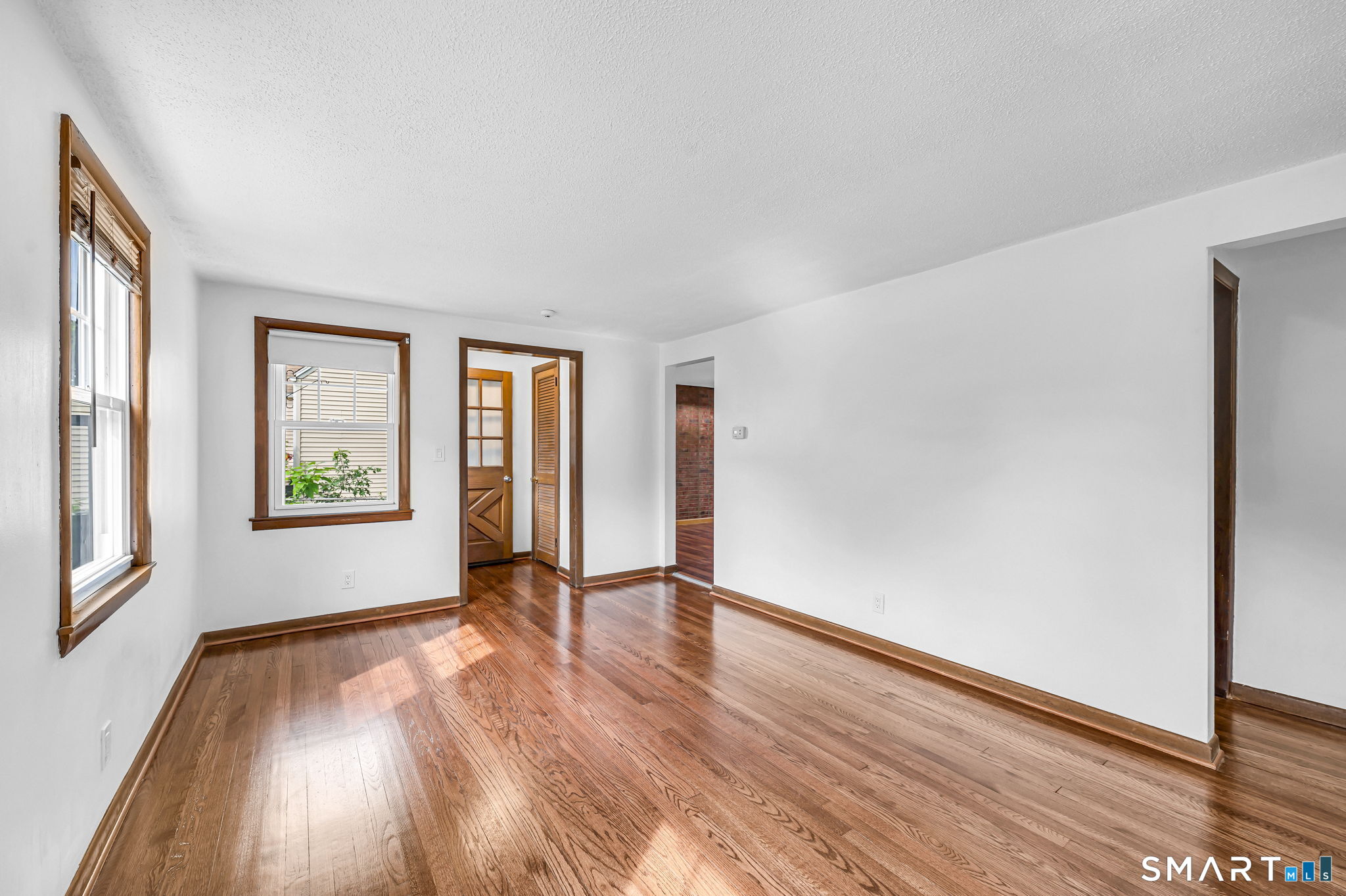 43 Westover Road New Britain, CT 06053 - Photo 3 of 40