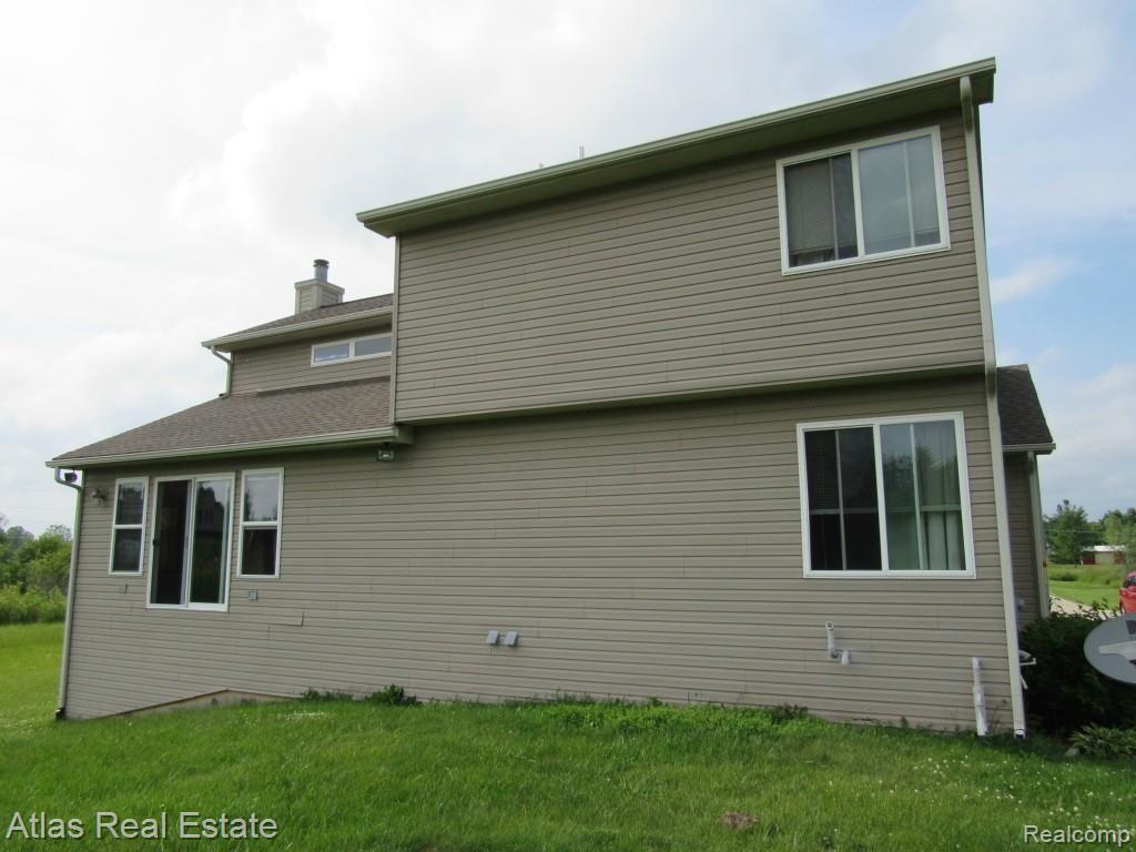 11460 Coolidge Road Goodrich, MI 48438 - Photo 3 of 20 IMG_1222.jpg