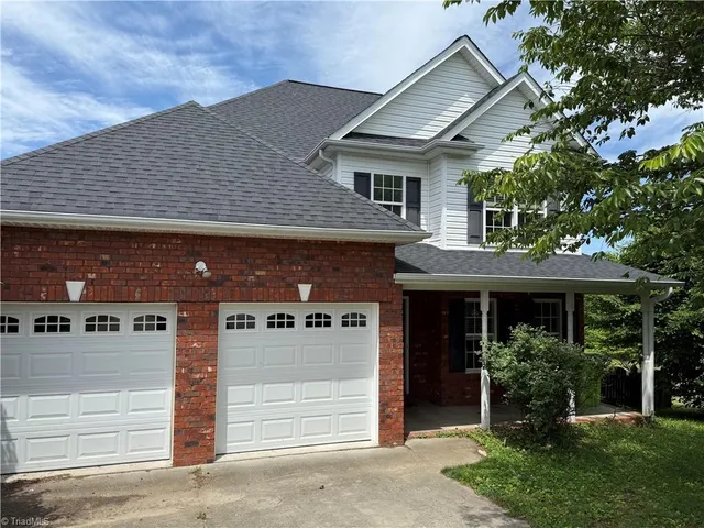 $1,995 | 305 Cinnamon Way, Clemmons, NC 27012